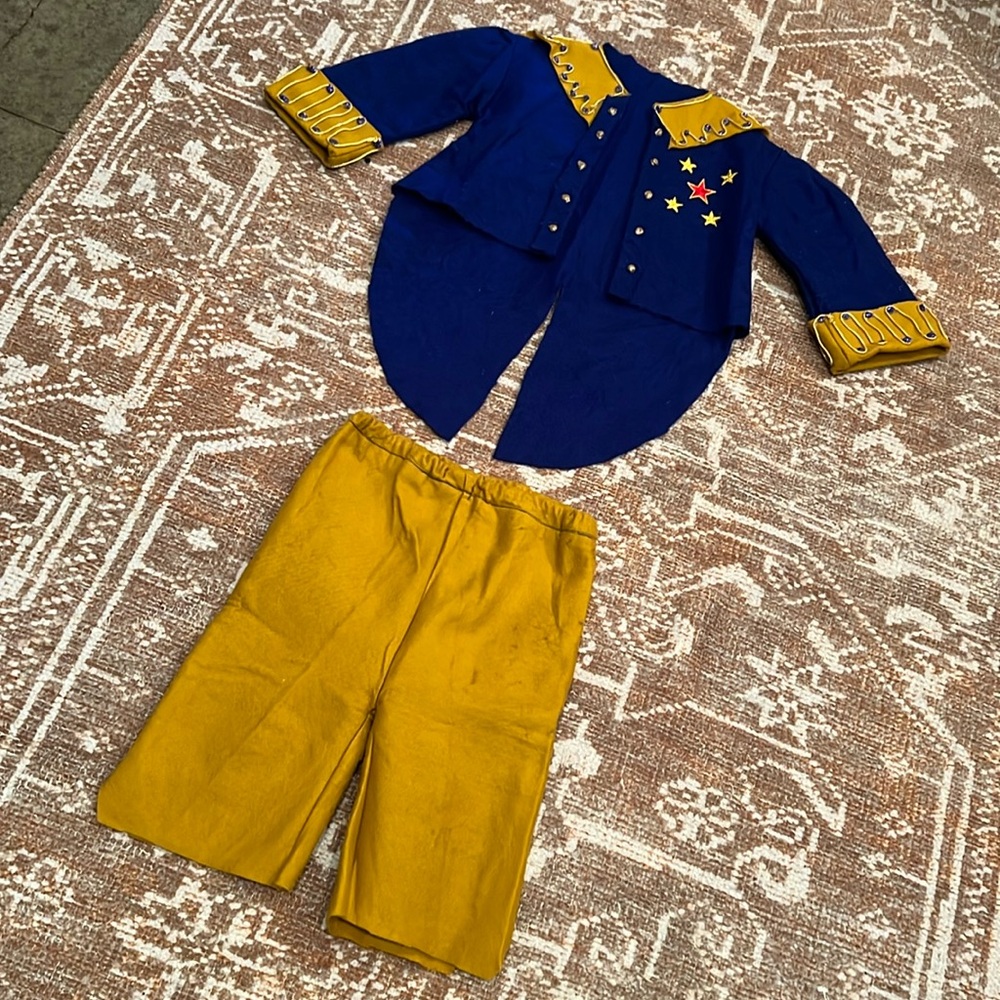 Felt ~ homemade dress up costume… Prince or military personnel